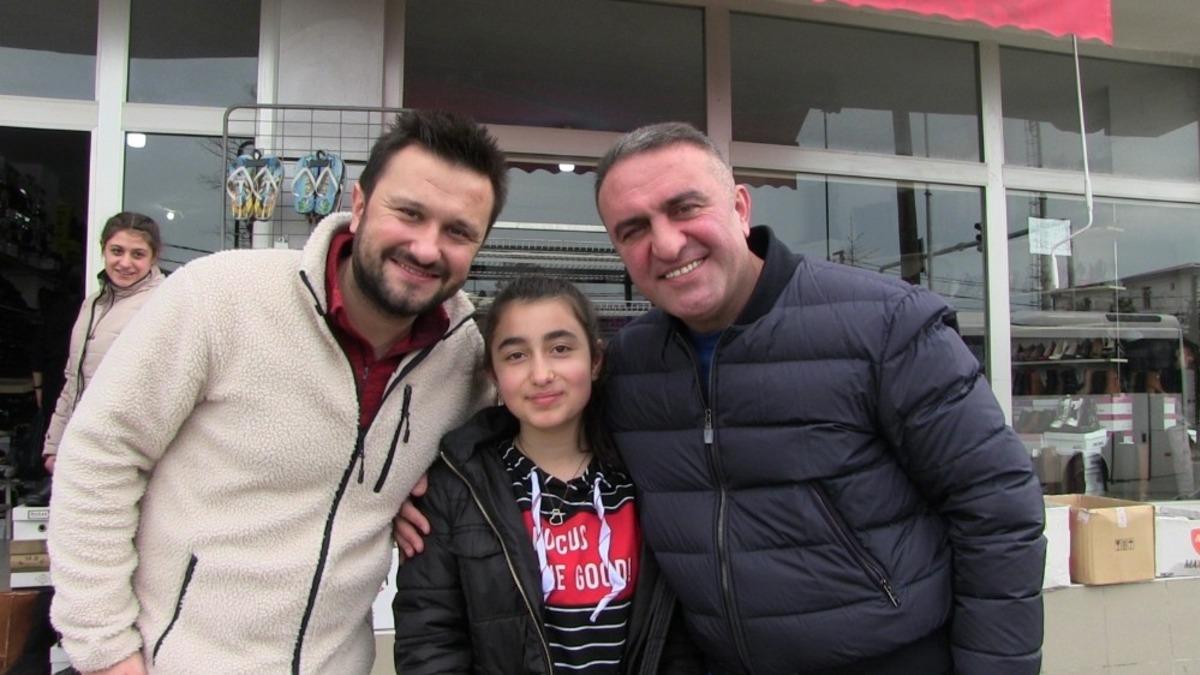 Doğum g&uuml;n&uuml;n&uuml; kimsesiz &ccedil;ocuklarla kutladı