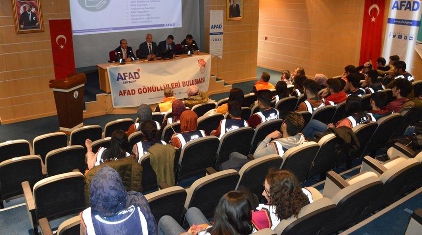 Bayburt AFAD g&ouml;n&uuml;ll&uuml;lerle s&ouml;yleşi programında buluştu