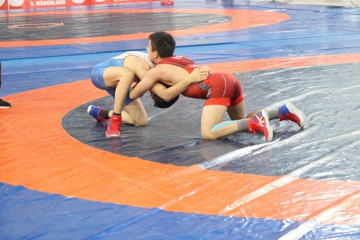 U15 Greko-Romen Şampiyonasına Kayseri Damgası G3