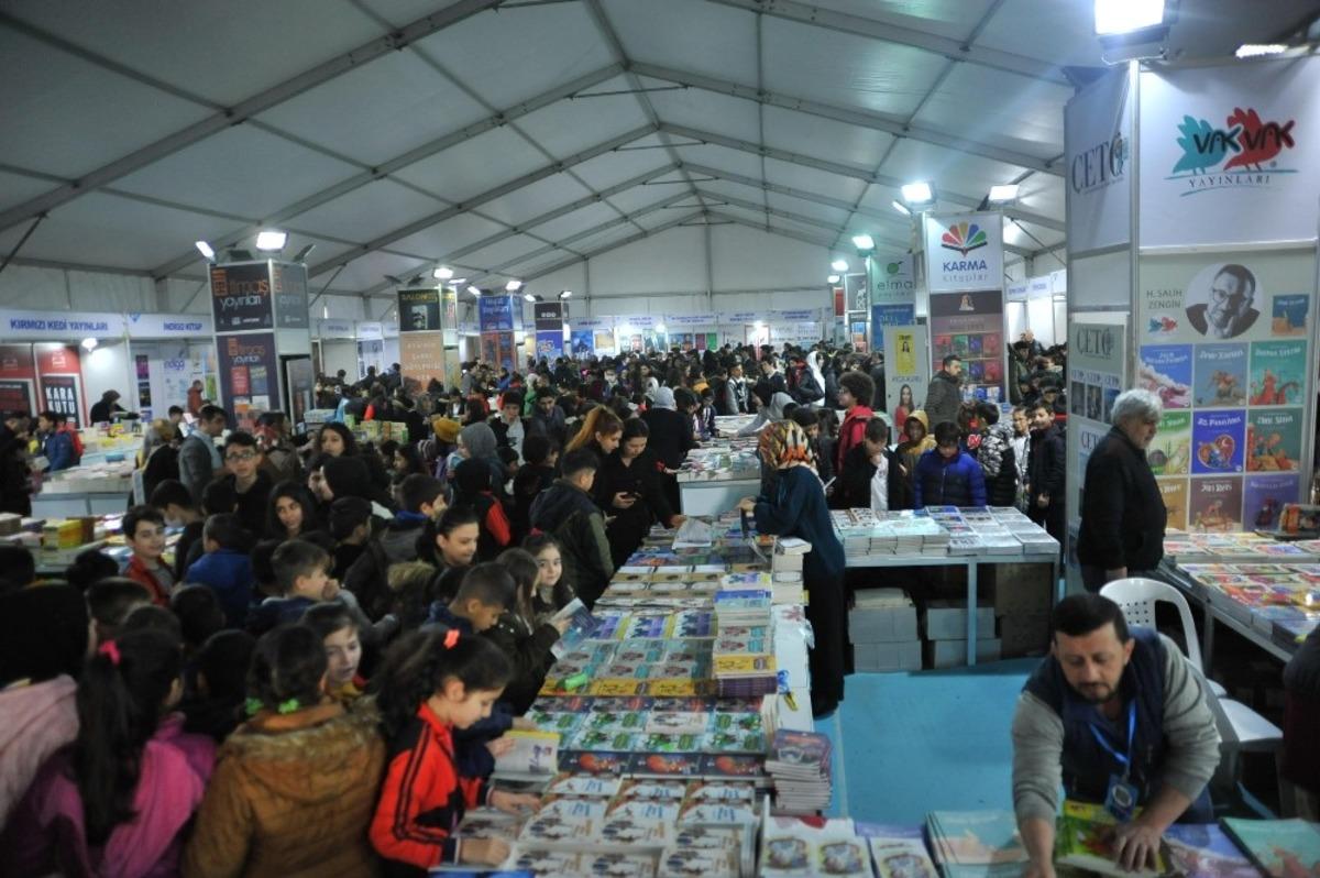 Darıcalılar&rsquo;dan Kitap Fuarı&rsquo;na yoğun ilgi