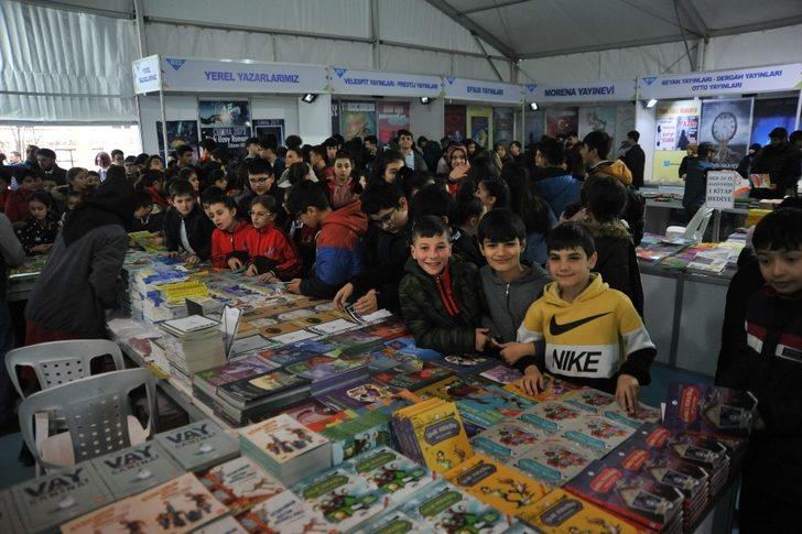 Darıcalılar’dan Kitap Fuarı’na yoğun ilgi G2