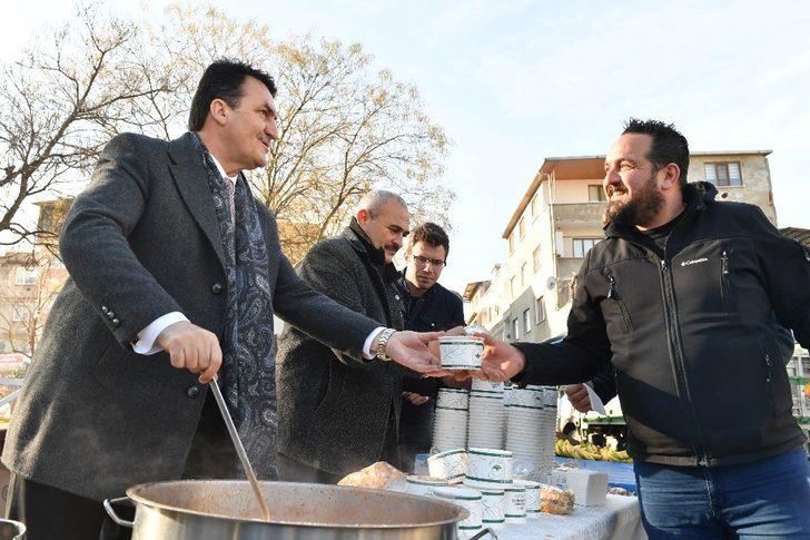 Dündar, soğuk kış sabahında yürekleri ısıttı G1