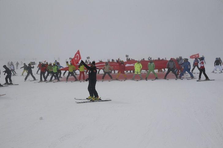 130 kayakçı şehitler için tek ses tek yürek oldu G2