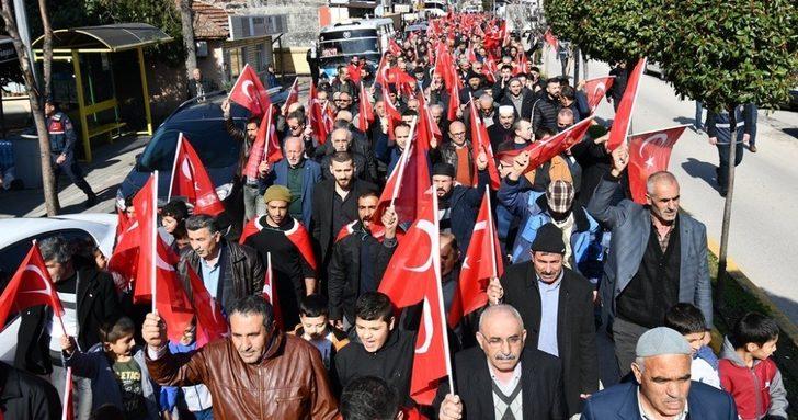Altınova tek yürek, tek ses: ’şehitler ölmez, vatan bölünmez’ G2