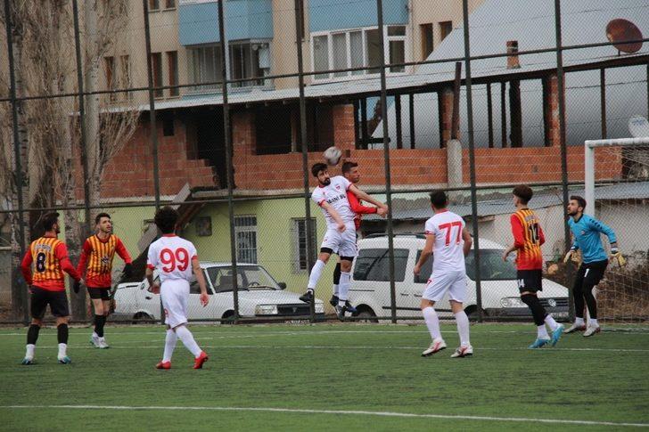 Oltu 25 Martspor rakibi Pasinler Belediyespor’u 9-3 mağlup etti G2