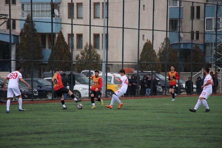 Oltu 25 Martspor rakibi Pasinler Belediyespor’u 9-3 mağlup etti G4