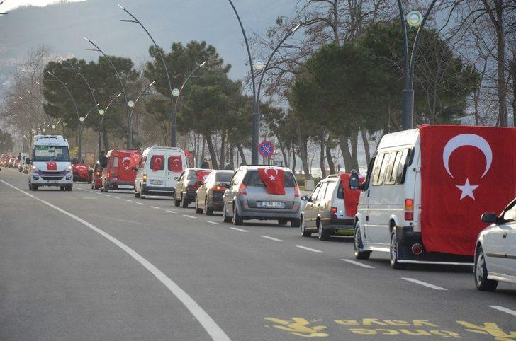 Şehitler için saygı konvoyu G4