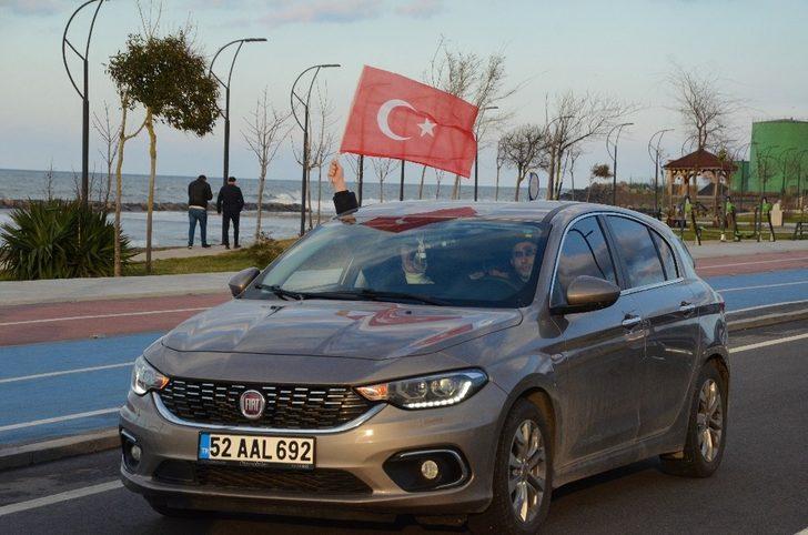 Şehitler için saygı konvoyu G5