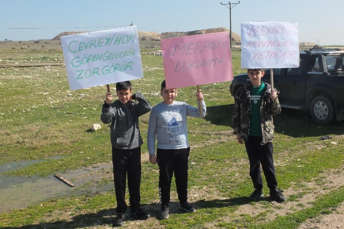 Yeşil &Ccedil;omlu Mahallesi&rsquo;nin taş ocağı tepkisi