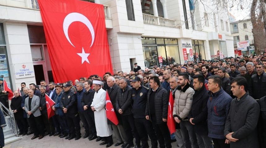 Iğdır&rsquo;da İdlib şehitleri i&ccedil;in gıyabi cenaze namazı kılındı