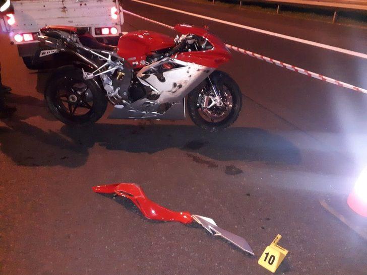 İzmir’de trafik kazası: 1 ölü, 2 yaralı G3