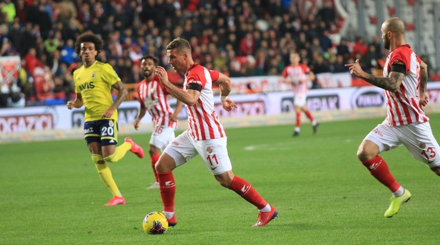 Antalyaspor'da Podolski rüzgarı