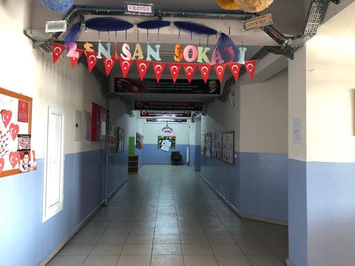 Bu okullarda öğrenciler hem derste, hem koridorda öğreniyor G4