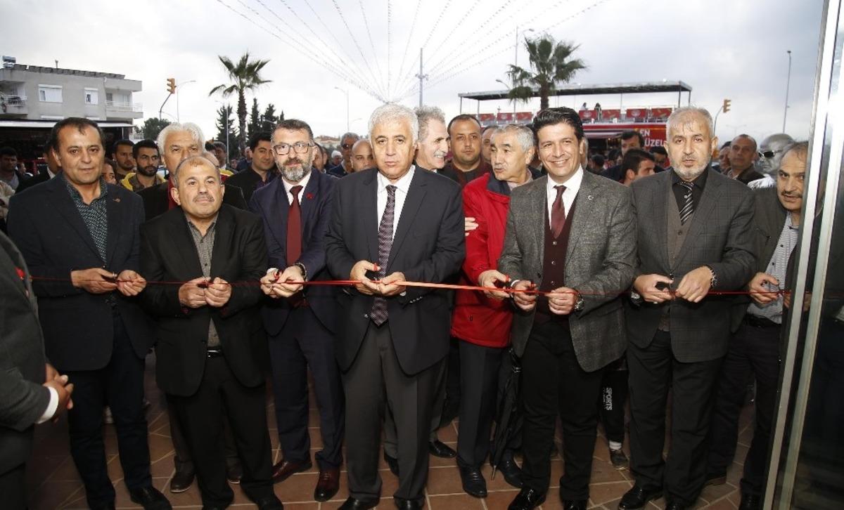 D&ouml;şemealtı&rsquo;nın ilk AVM&rsquo;si kapılarını a&ccedil;tı