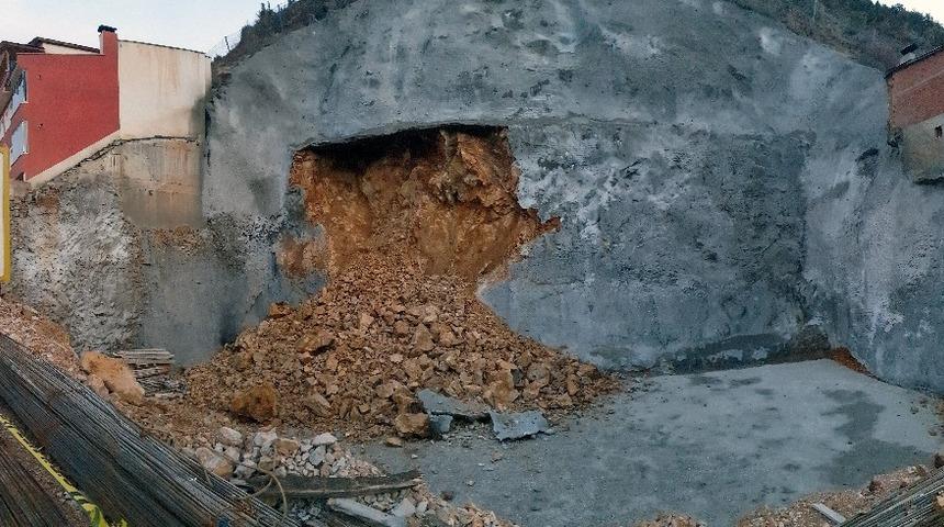 G&uuml;m&uuml;şhane&rsquo;de g&ouml;&ccedil;&uuml;kte vatandaşlar evlerine d&ouml;nd&uuml;