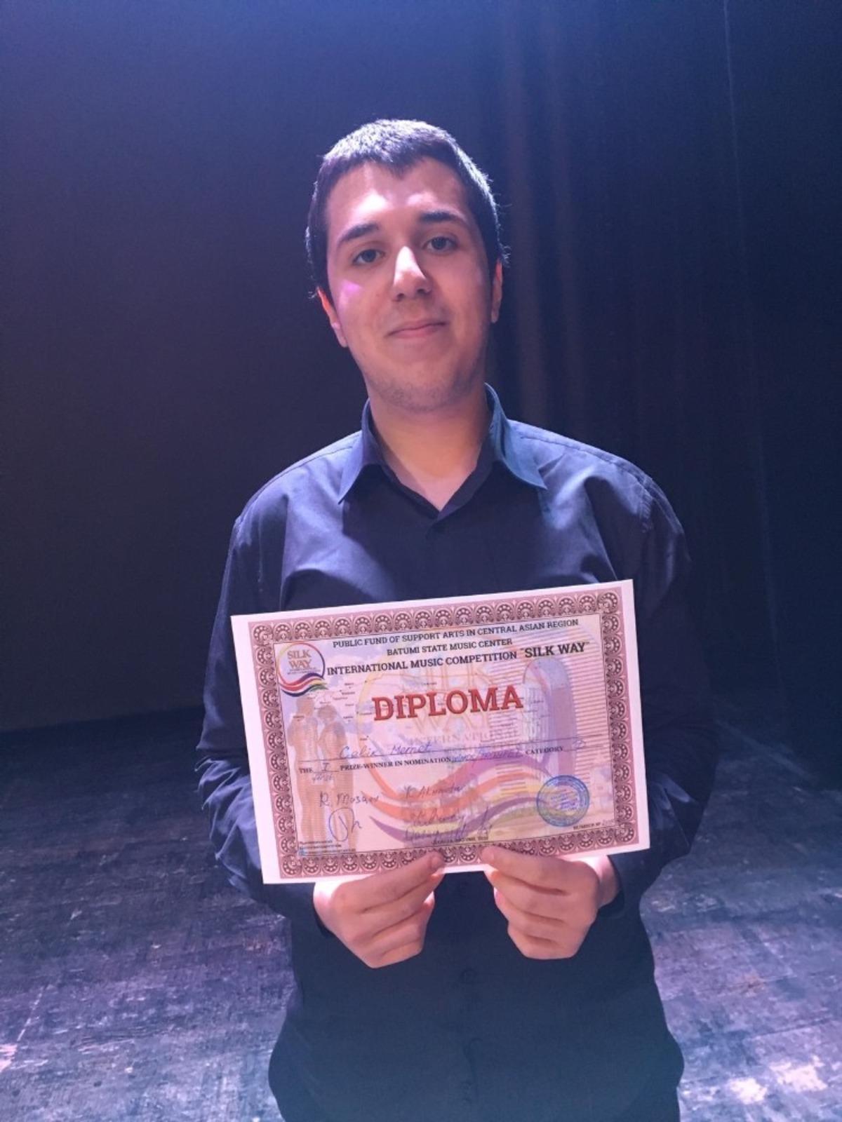 Gen&ccedil; trompet&ccedil;i Memet &Ccedil;elik, Mersin&rsquo;in gururu oldu