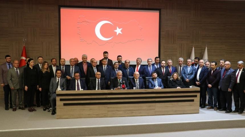 Isparta STK&rsquo;lardan İdlib i&ccedil;in ortak a&ccedil;ıklama: " Alınacak her kararın, atılacak her adımın arkasındayız."