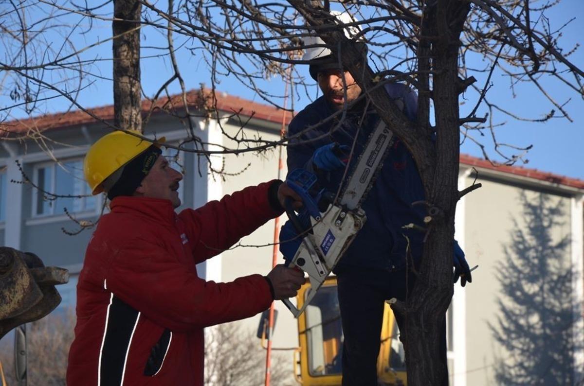 Emet&rsquo;te yeşil alan seferberliği