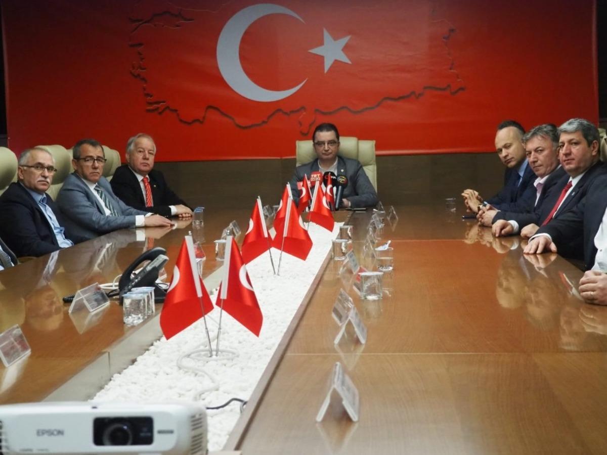 Uşak&rsquo;ta STK&rsquo;lardan İdlib saldırısına tepki