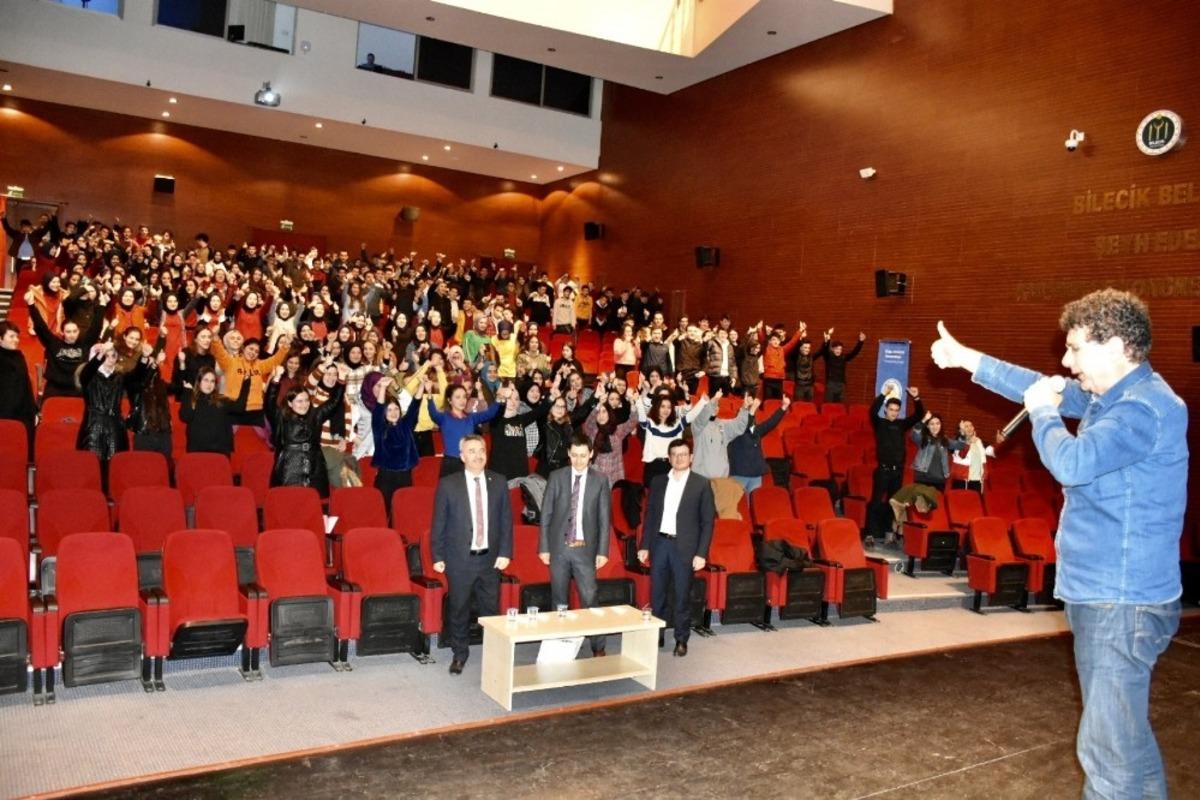 &Ouml;ğrencilere moral motivasyon programı ger&ccedil;ekleştirildi