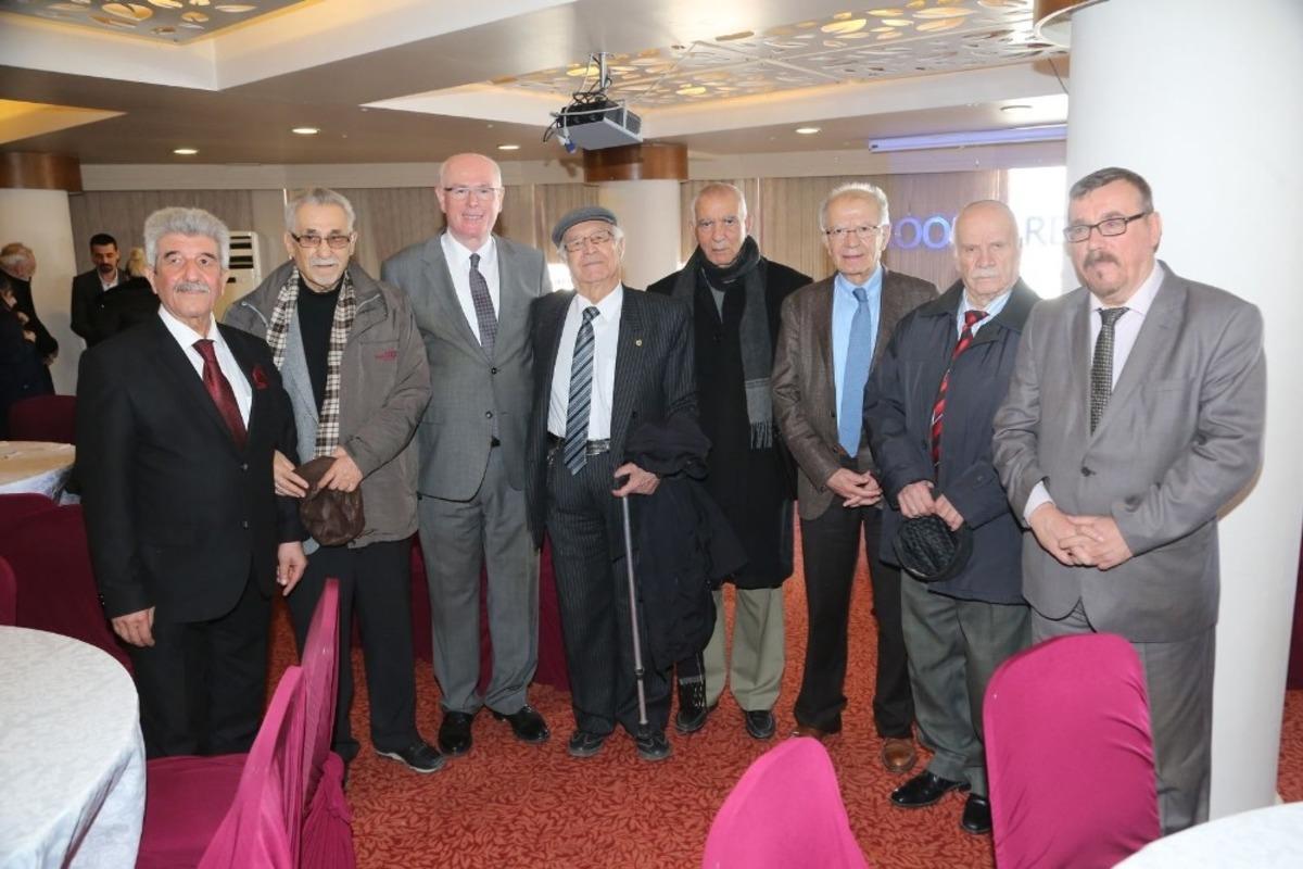 Odunpazarı Belediyesi Eskişehirli edebiyat&ccedil;ılara destek verecek