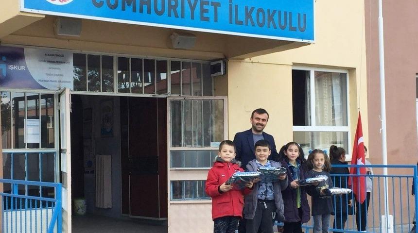 Hisarcık&rsquo;ta başarılı &ouml;ğrenciler &ouml;d&uuml;llendirildi