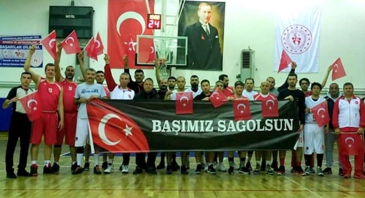 Gen&ccedil;likspor etkinliklerinde İdlib şehitleri anıldı