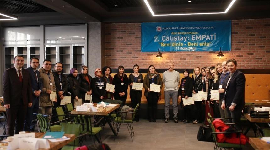 Sivas&rsquo;ta &ldquo;Beni dinle beni anla&rdquo; empati &ccedil;alıştayı d&uuml;zenlendi