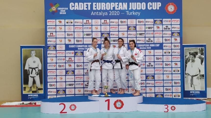 Yunusemreli judocu Avrupa Kupasında bronz madalya kazandı
