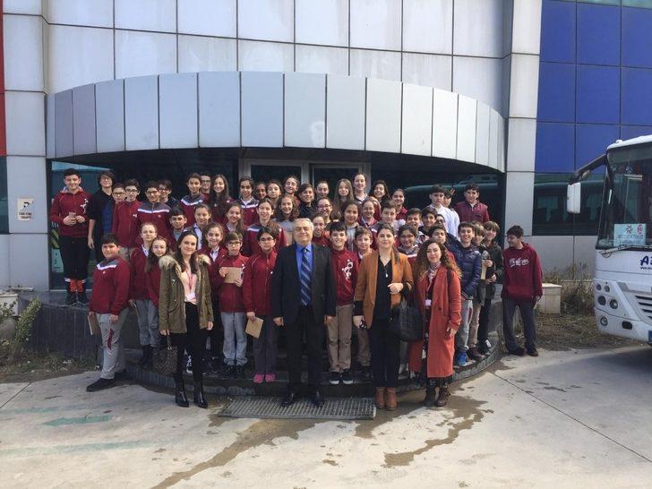 MER Koleji öğrencileri geri dönüşüm tesisini gezdi G4