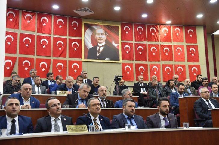 Avcılar Belediye Meclisi 34 bayrakla şehitleri andı G3