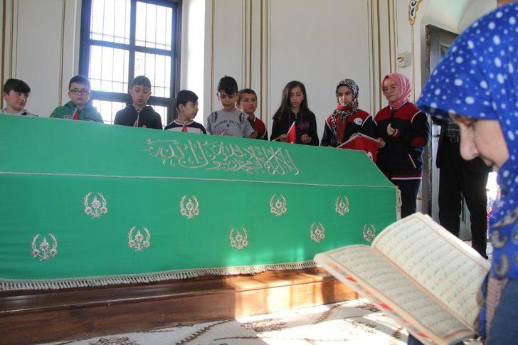 Kuruluşun topraklarında eller semaya Mehmetçik için açıldı G2