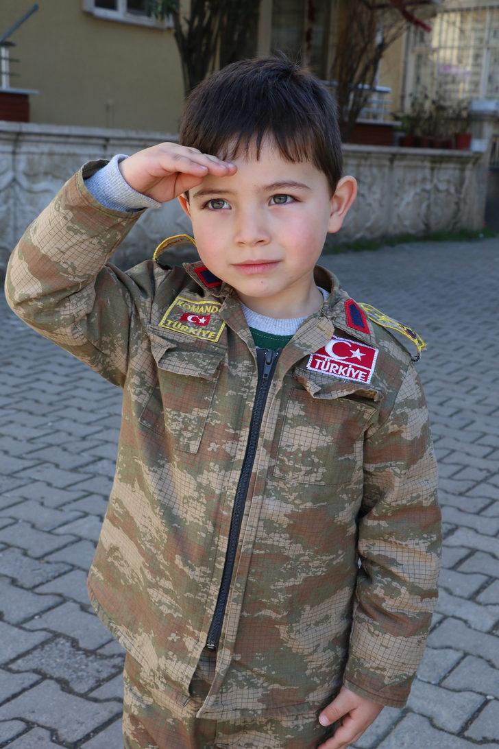 Şehit dayısı almıştı! Askeri üniformayı üzerinden çıkarmıyor G4