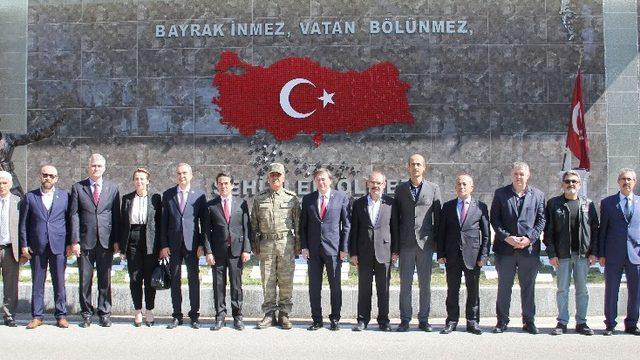 Garnizon Komutanı Polat’a İdlib ziyareti