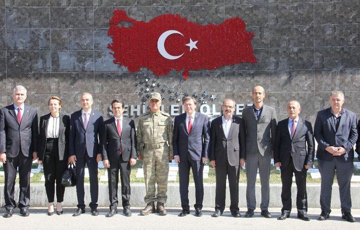 Garnizon Komutanı Polat’a İdlib ziyareti G2