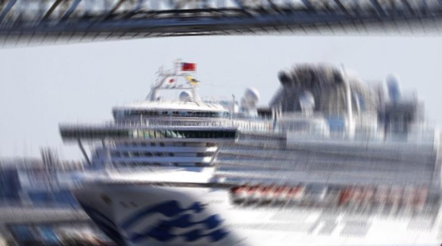 Myanmar'da koronavir&uuml;s paniği! &Uuml;lkeye girişine izin verilmedi