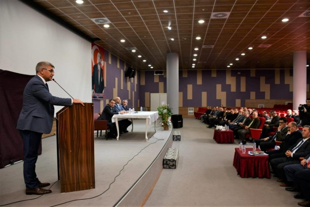 Vali G&uuml;rel, "B&ouml;lgenin hamisi olacak devlet varsa o da T&uuml;rkiye Cumhuriyeti&rsquo;dir"