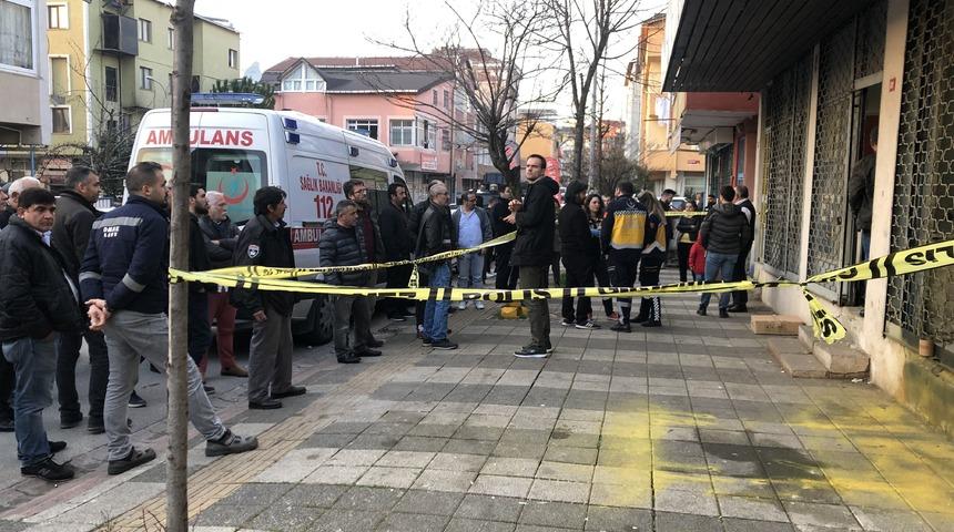 Son dakika: İstanbul &Uuml;mraniye&rsquo;de bir at&ouml;lyede patlama! 1 kişi hayatını kaybetti