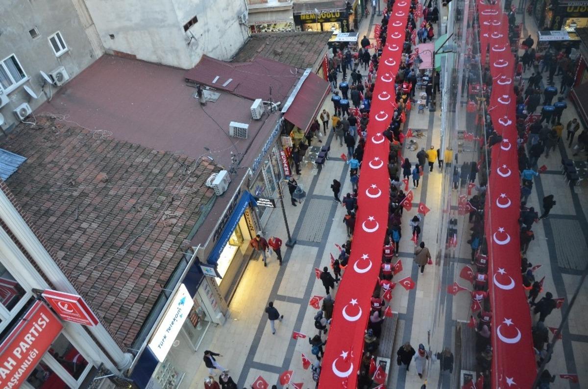 Fatsa şehitler i&ccedil;in y&uuml;r&uuml;d&uuml;