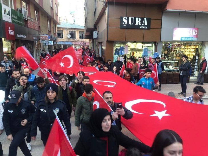 Fatsa şehitler için yürüdü G4