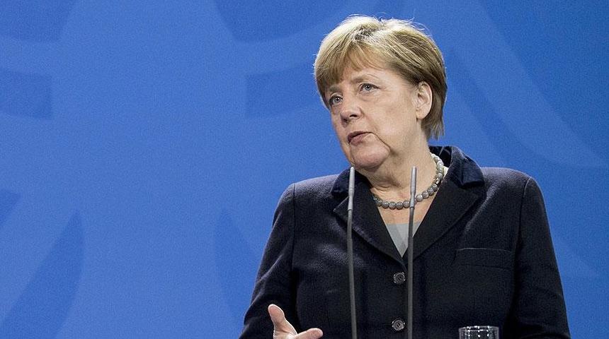 Merkel'den koronavirüs açıklaması: 2. Dünya Savaşı'ndan bu yana görülmemiş bir durumla karşı karşıyayız
