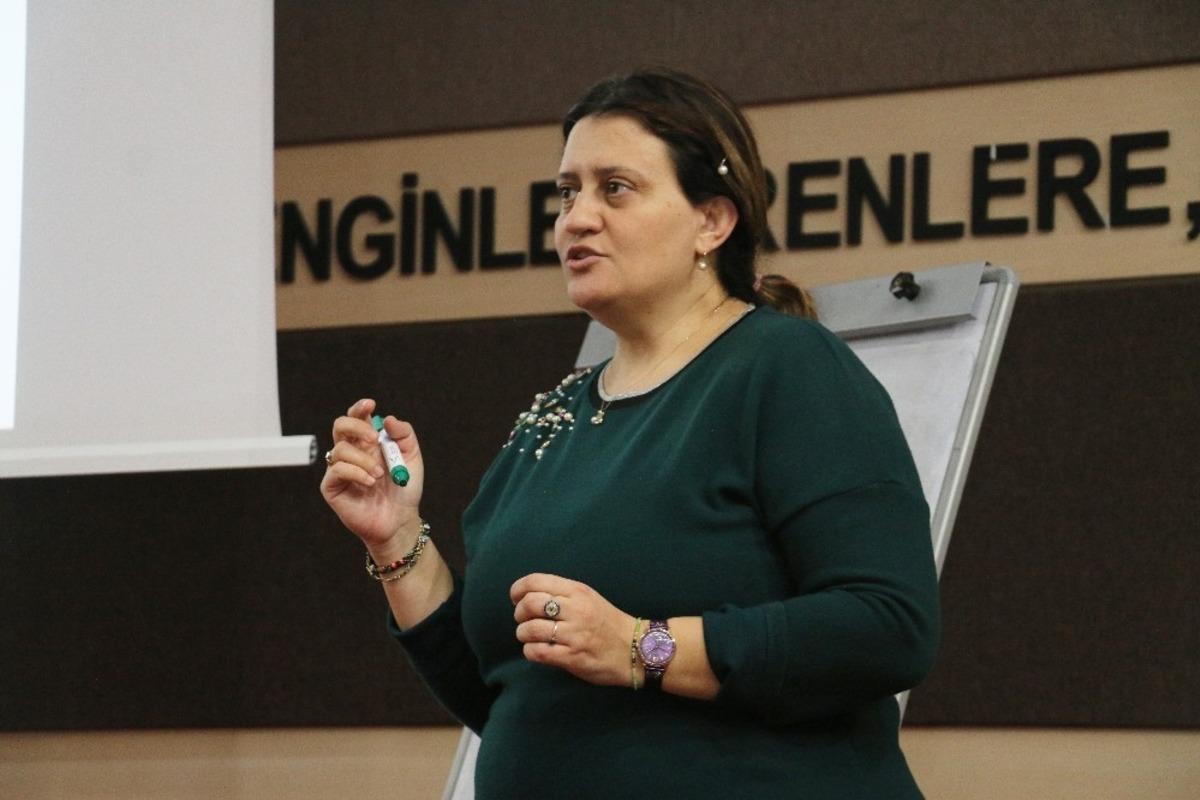 Tekirdağ&rsquo;da &ldquo;G&uuml;n&uuml;m&uuml;zde &Ccedil;alışan Profili ve İş Hayatında X,Y,Z Kuşakları&rdquo; semineri