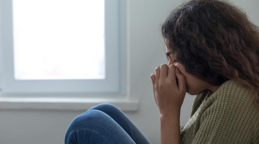 Panik atak kontrol&uuml; m&uuml;mk&uuml;n m&uuml;? İşte panik atak kontrol&uuml; i&ccedil;in 10 &ouml;neri