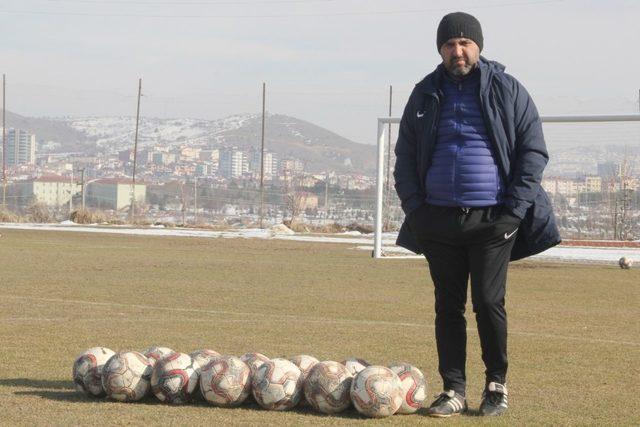 Nevşehir Belediyespor’da Teknik Direktör Balcıoğlu ile yollar ayrıldı