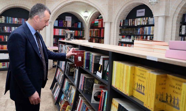 Başkan Büyükakın, “Harçlıklarımı biriktirir kitap alırdım” G1