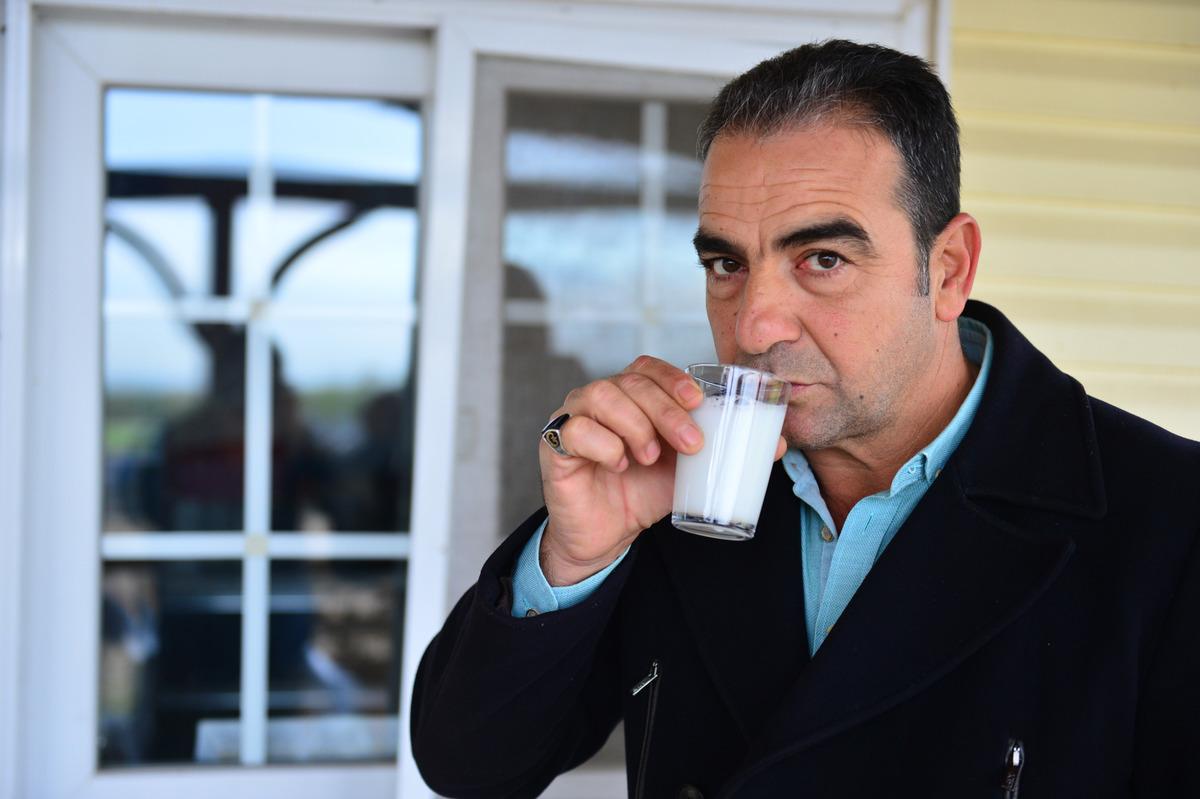 Litre fiyatı 150 lira olan eşek s&uuml;t&uuml;ne yoğun ilgi
