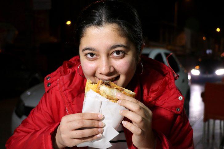 Kokoreç karaborsaya düştü! 3,5 kg 1 şiş kokoreçin yüzde 50 zamlanarak 150 lira oldu G4