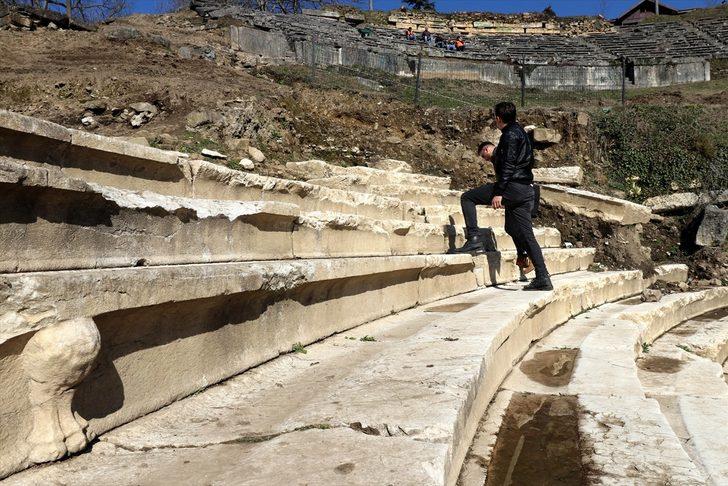 Düzce'de arkeologları heyecanlandıran araştırma G4