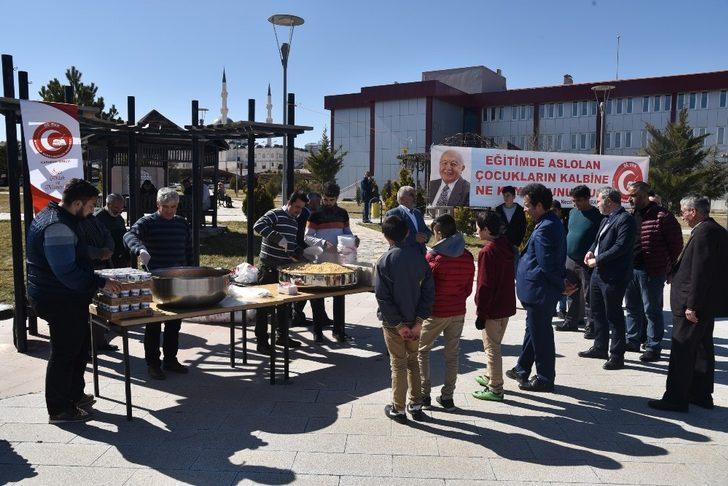 KMÜ’de Prof. Dr. Necmettin Erbakan fotoğraf sergisi düzenlendi G3