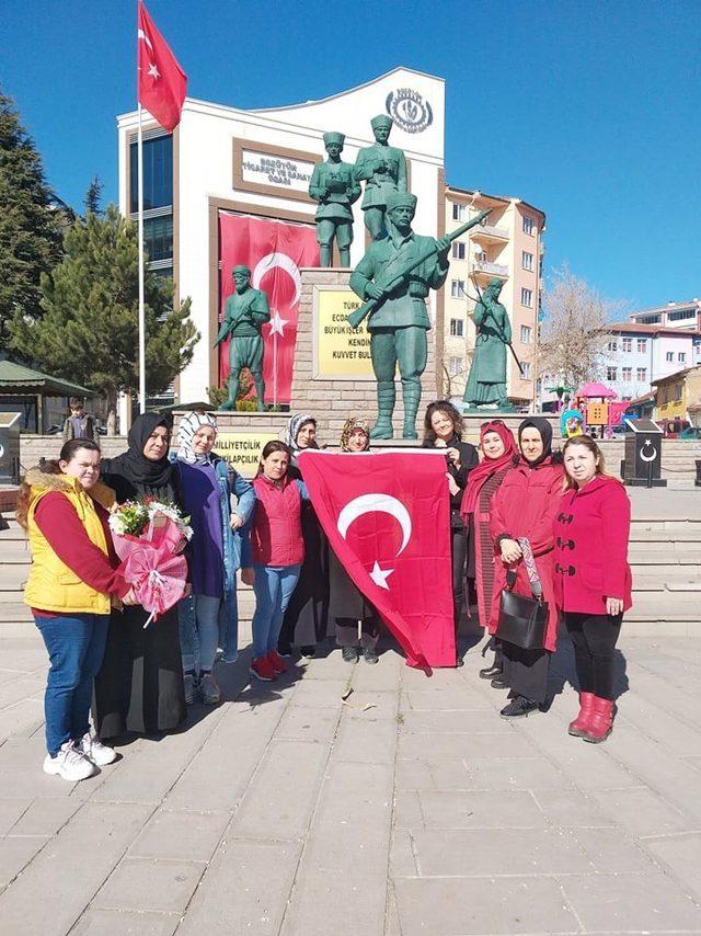 Kurs eğitmeni kursiyerleri ile birlikte İdlib gazisi Ertemiz’i ziyaret etti